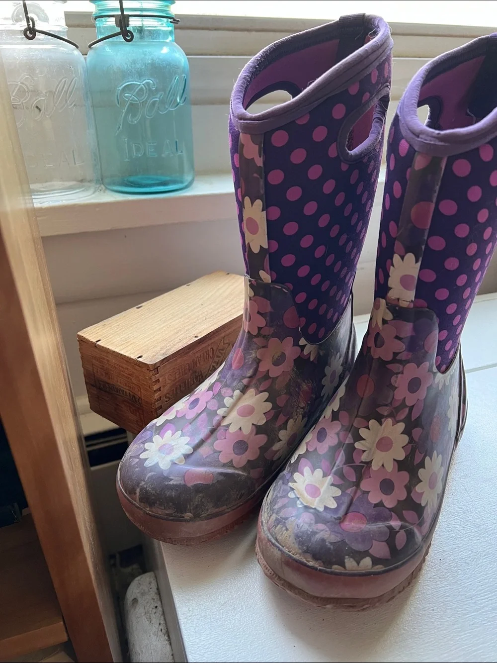Bogs Kids Purple Pink Floral Polka Dot Winter Rain Boots rated -30 youth size 4